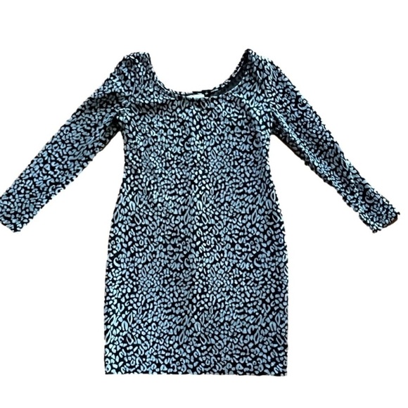 🔴$5 DEAL🔴 JESSICA Simpson pullover animal print maternity dress - Picture 1 of 7